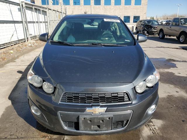 Photo 4 VIN: 1G1JE5SB5F4198148 - CHEVROLET SONIC 