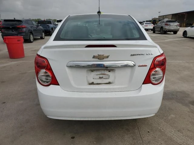 Photo 5 VIN: 1G1JE5SB5G4149677 - CHEVROLET SONIC LTZ 