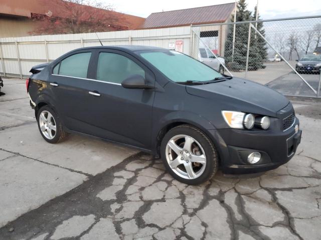 Photo 3 VIN: 1G1JE5SB6D4227475 - CHEVROLET SONIC LTZ 