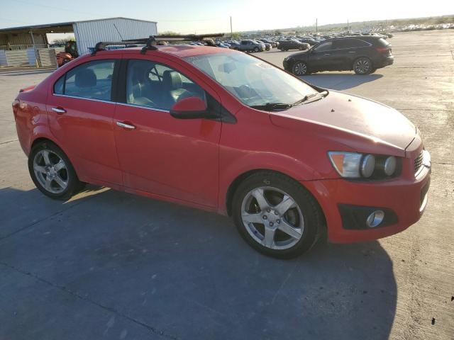 Photo 3 VIN: 1G1JE5SB6F4101832 - CHEVROLET SONIC 