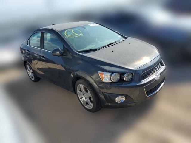 Photo 3 VIN: 1G1JE5SB6F4133812 - CHEVROLET SONIC 