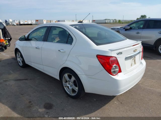 Photo 2 VIN: 1G1JE5SB6F4169371 - CHEVROLET SONIC 