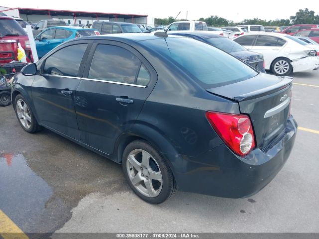 Photo 2 VIN: 1G1JE5SB6F4202711 - CHEVROLET SONIC 