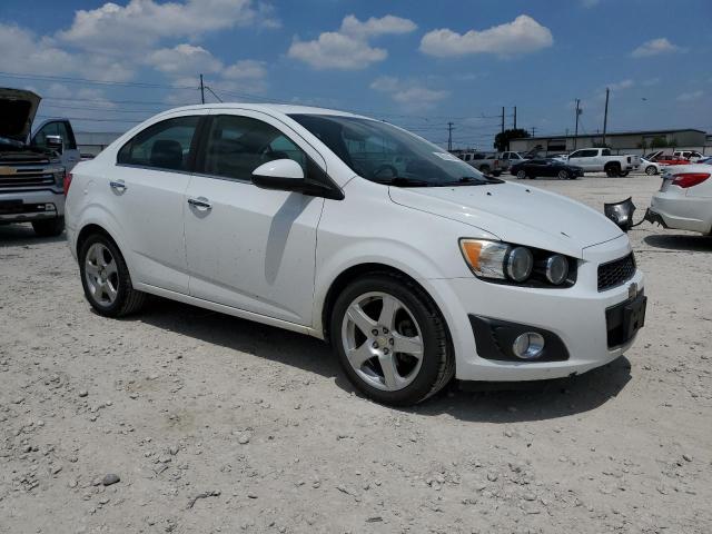 Photo 3 VIN: 1G1JE5SB6G4160008 - CHEVROLET SONIC 