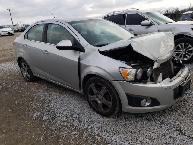 Photo 3 VIN: 1G1JE5SB7F4111480 - CHEVROLET SONIC LTZ 