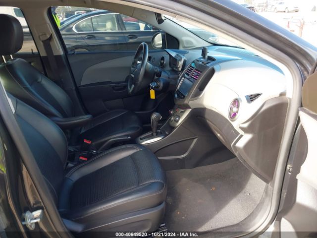 Photo 4 VIN: 1G1JE5SB7F4167774 - CHEVROLET SONIC 