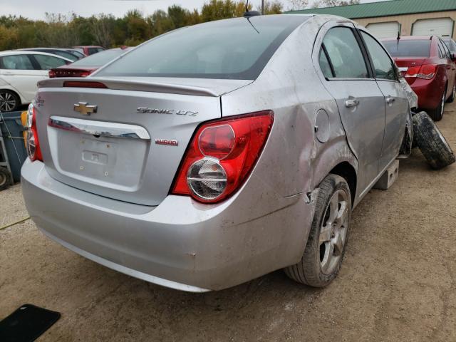 Photo 3 VIN: 1G1JE5SB8F4187046 - CHEVROLET SONIC LTZ 