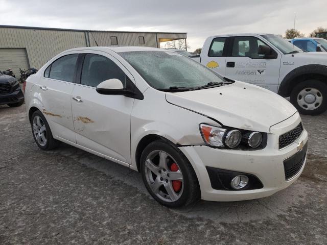 Photo 3 VIN: 1G1JE5SB9E4136556 - CHEVROLET SONIC LTZ 