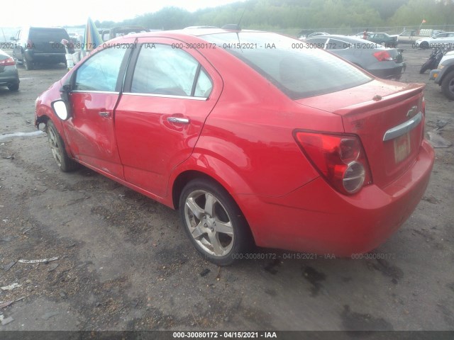 Photo 2 VIN: 1G1JE5SB9F4112016 - CHEVROLET SONIC 