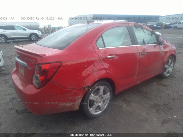 Photo 3 VIN: 1G1JE5SB9F4112016 - CHEVROLET SONIC 