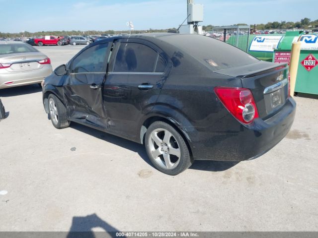 Photo 2 VIN: 1G1JE5SB9F4123629 - CHEVROLET SONIC 