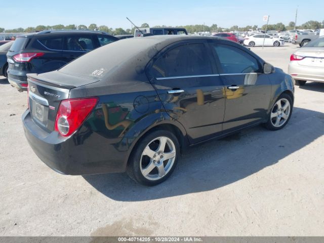 Photo 3 VIN: 1G1JE5SB9F4123629 - CHEVROLET SONIC 