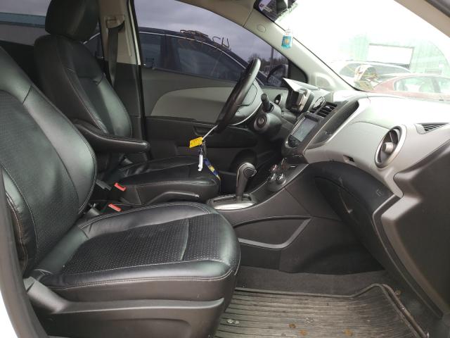 Photo 4 VIN: 1G1JE5SB9F4143895 - CHEVROLET SONIC LTZ 