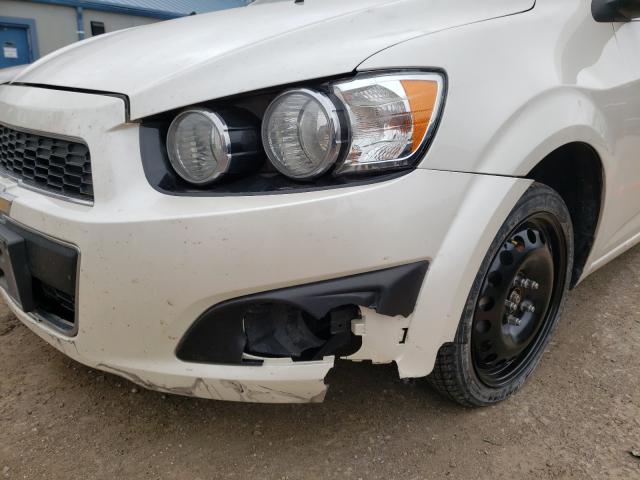 Photo 8 VIN: 1G1JE5SB9F4143895 - CHEVROLET SONIC LTZ 