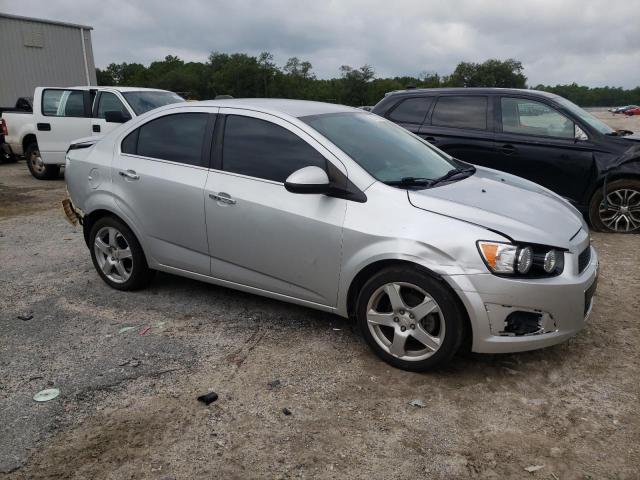 Photo 3 VIN: 1G1JE5SB9F4146571 - CHEVROLET SONIC LTZ 