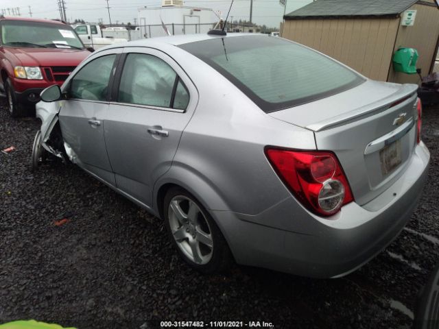 Photo 2 VIN: 1G1JE5SB9F4189033 - CHEVROLET SONIC 