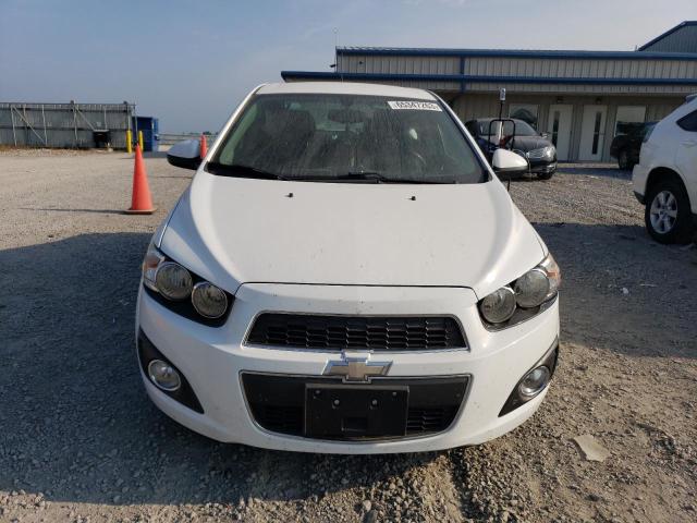 Photo 4 VIN: 1G1JE5SB9F4190957 - CHEVROLET SONIC LTZ 