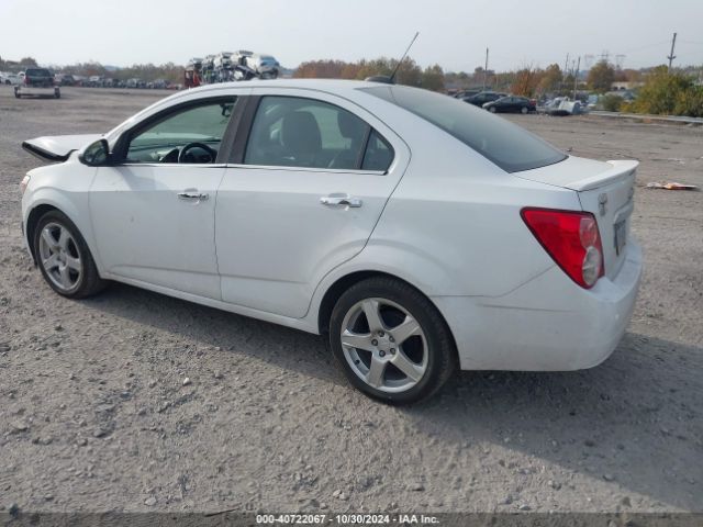 Photo 2 VIN: 1G1JE5SB9G4144997 - CHEVROLET SONIC 