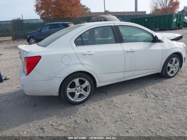 Photo 3 VIN: 1G1JE5SB9G4144997 - CHEVROLET SONIC 