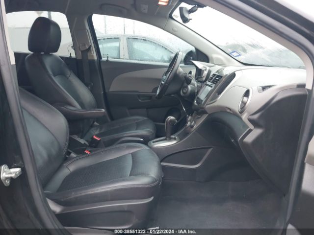 Photo 4 VIN: 1G1JE5SB9G4153862 - CHEVROLET SONIC 