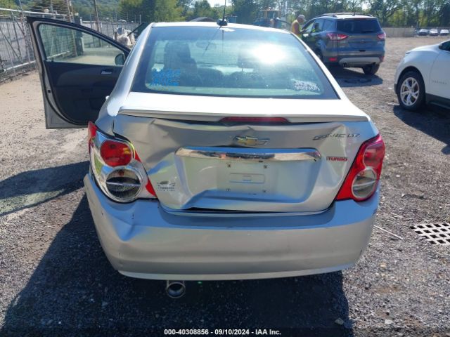 Photo 5 VIN: 1G1JE5SBXF4205028 - CHEVROLET SONIC 