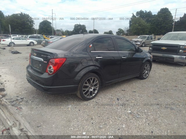 Photo 3 VIN: 1G1JE5SBXF4213274 - CHEVROLET SONIC 