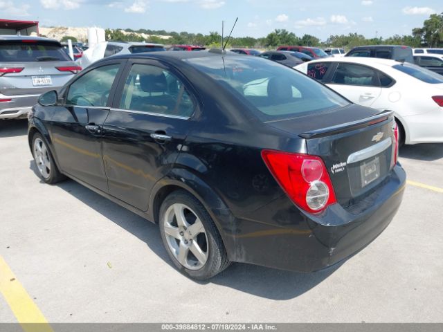 Photo 2 VIN: 1G1JE5SBXG4139999 - CHEVROLET SONIC 