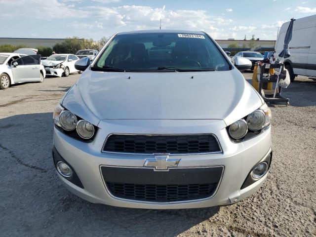 Photo 4 VIN: 1G1JE5SG0E4127983 - CHEVROLET SONIC LTZ 