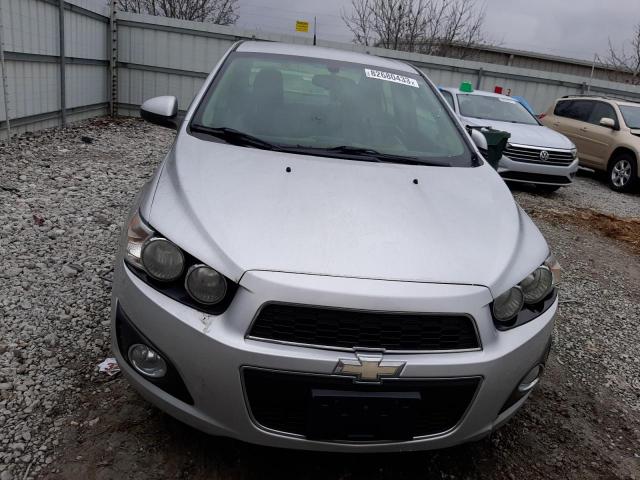 Photo 4 VIN: 1G1JE5SG5E4119894 - CHEVROLET SONIC 