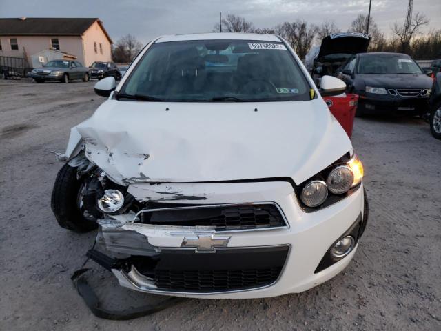 Photo 4 VIN: 1G1JE5SG9D4152928 - CHEVROLET SONIC LTZ 