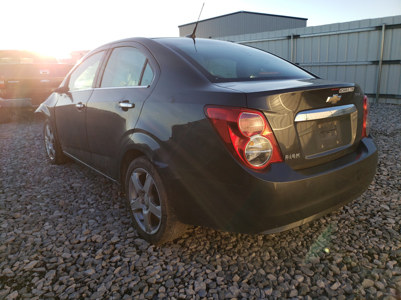 Photo 2 VIN: 1G1JE5SH0C4223117 - CHEVROLET SONIC LTZ 