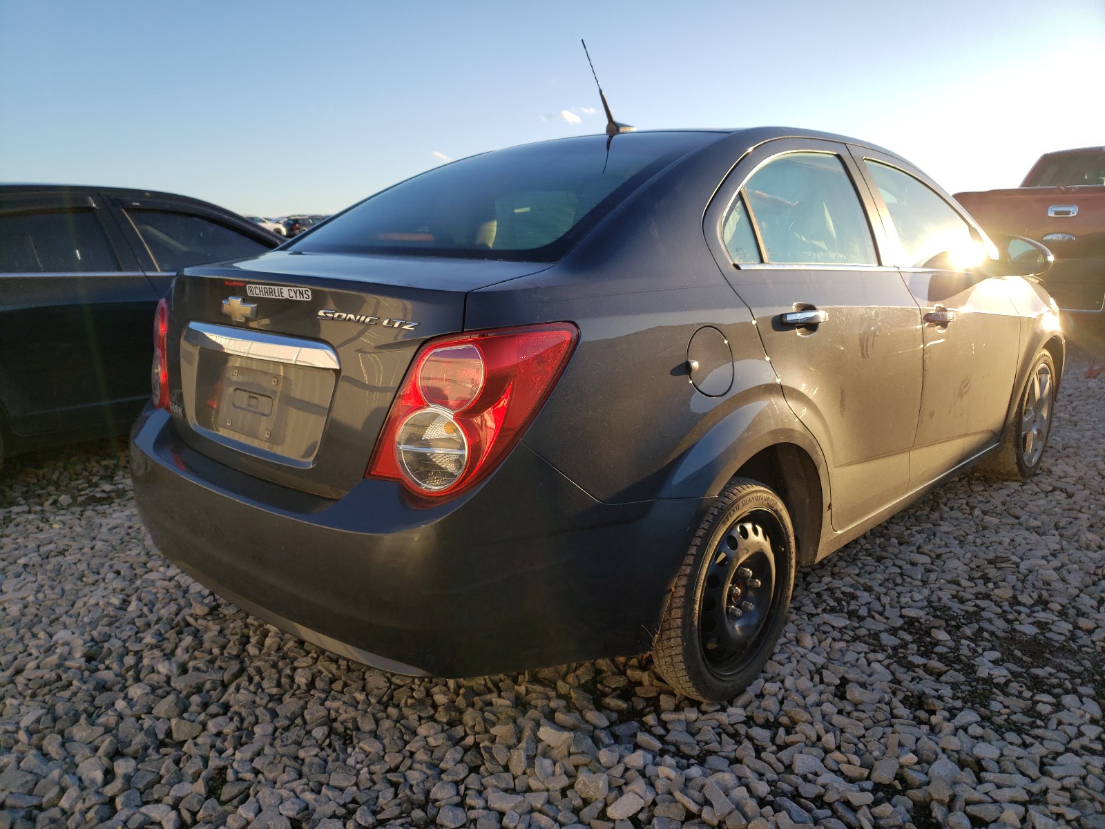 Photo 3 VIN: 1G1JE5SH0C4223117 - CHEVROLET SONIC LTZ 