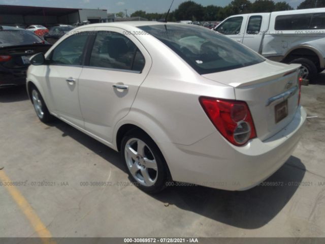 Photo 2 VIN: 1G1JE5SH0E4135428 - CHEVROLET SONIC 