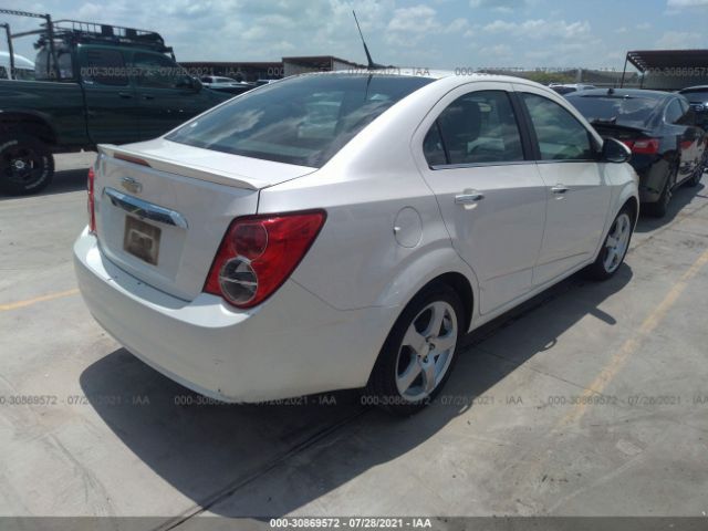 Photo 3 VIN: 1G1JE5SH0E4135428 - CHEVROLET SONIC 