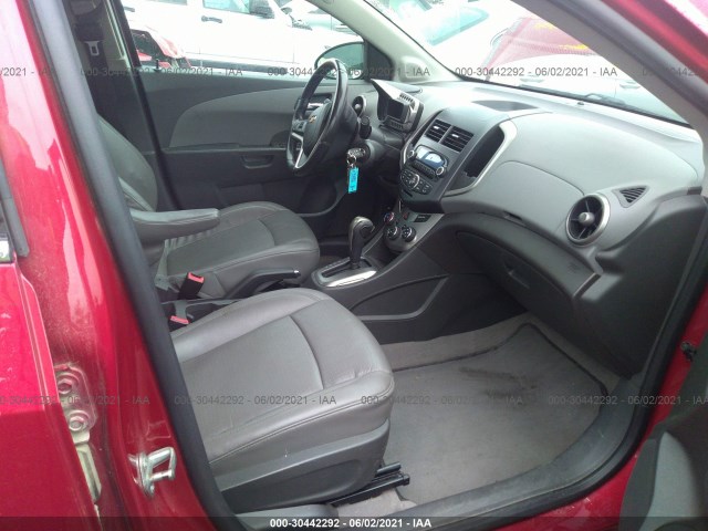 Photo 4 VIN: 1G1JE5SH4C4157574 - CHEVROLET SONIC 