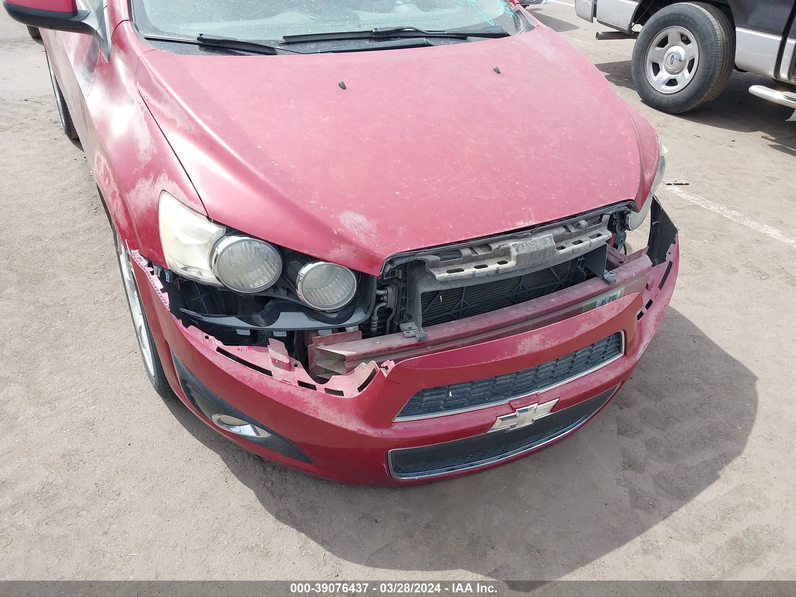 Photo 5 VIN: 1G1JE5SH5C4215787 - CHEVROLET SONIC 