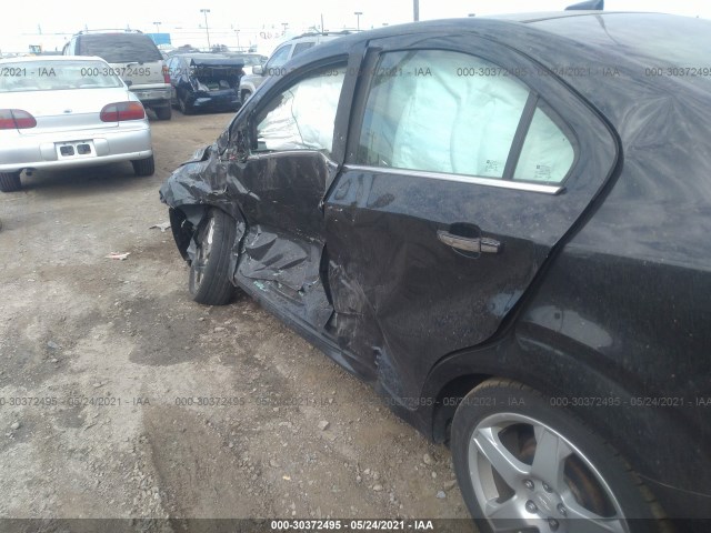 Photo 5 VIN: 1G1JE5SH6D4124514 - CHEVROLET SONIC 