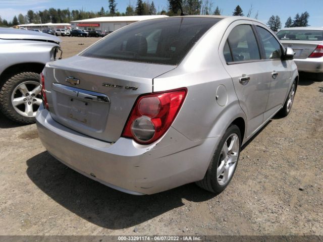 Photo 3 VIN: 1G1JE5SH7C4101256 - CHEVROLET SONIC 