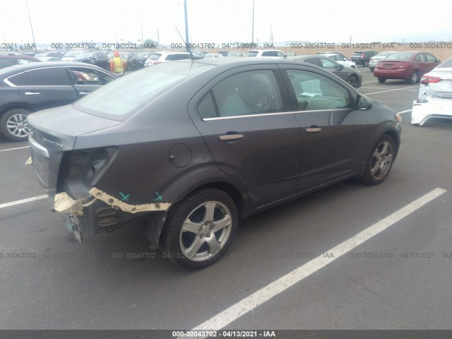 Photo 3 VIN: 1G1JE5SH7C4180587 - CHEVROLET SONIC 