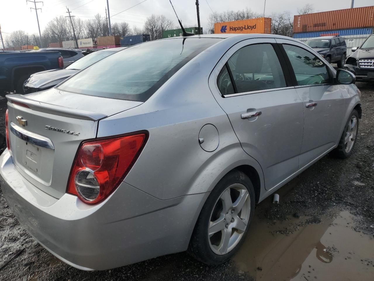 Photo 2 VIN: 1G1JE5SH8D4127656 - CHEVROLET SONIC 