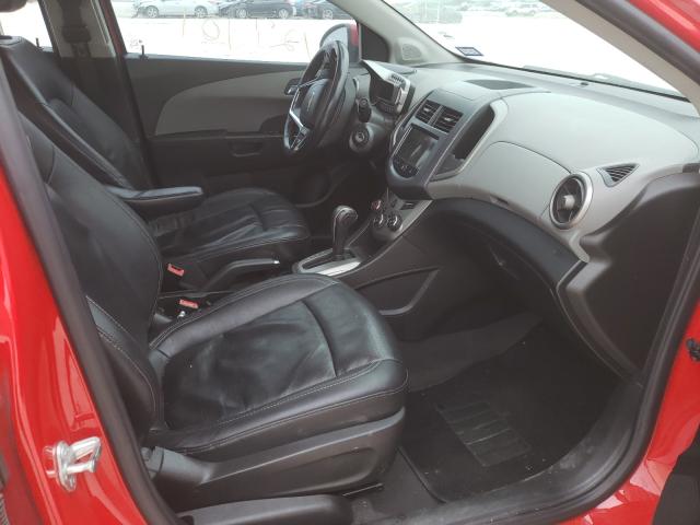 Photo 4 VIN: 1G1JE5SH9D4102488 - CHEVROLET SONIC LTZ 