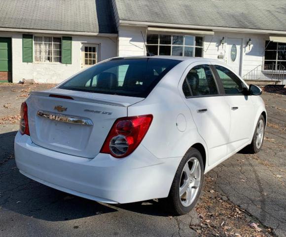 Photo 3 VIN: 1G1JE5SHXD4176003 - CHEVROLET SONIC 