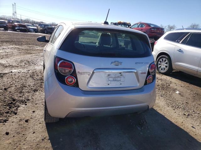 Photo 5 VIN: 1G1JE6SB0F4104067 - CHEVROLET SONIC LTZ 