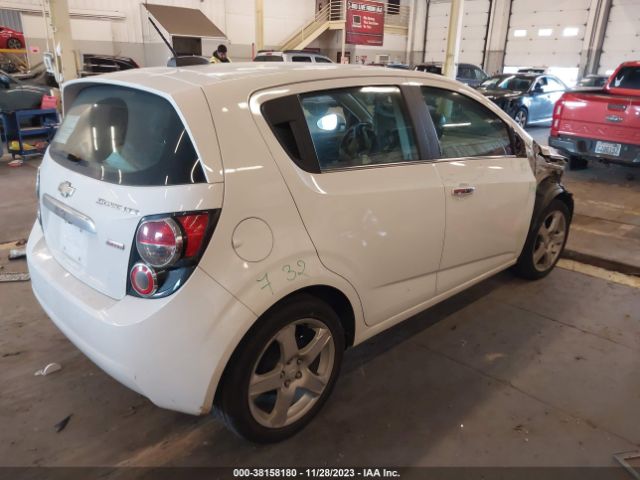 Photo 3 VIN: 1G1JE6SB0F4147369 - CHEVROLET SONIC 