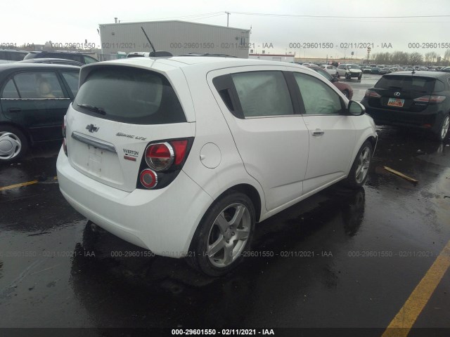 Photo 3 VIN: 1G1JE6SB0F4193235 - CHEVROLET SONIC 