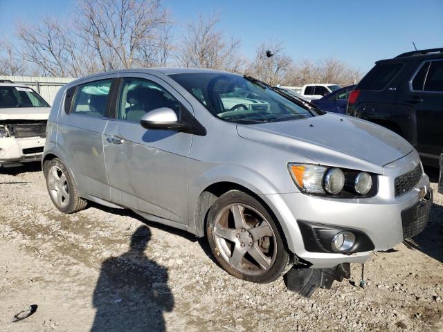 Photo 3 VIN: 1G1JE6SB1F4104661 - CHEVROLET SONIC LTZ 