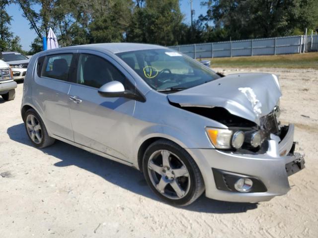 Photo 3 VIN: 1G1JE6SB1F4110492 - CHEVROLET SONIC 