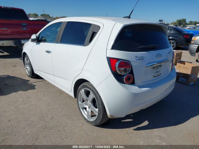 Photo 2 VIN: 1G1JE6SB2C4171989 - CHEVROLET SONIC 