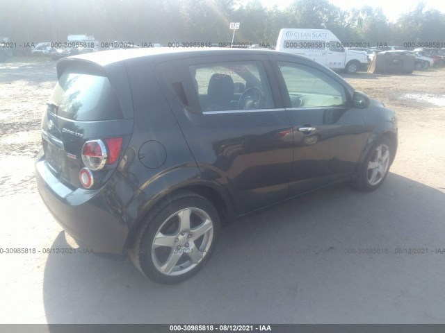 Photo 3 VIN: 1G1JE6SB2E4176130 - CHEVROLET SONIC 