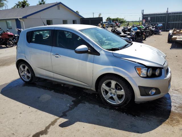 Photo 3 VIN: 1G1JE6SB2E4189458 - CHEVROLET SONIC 